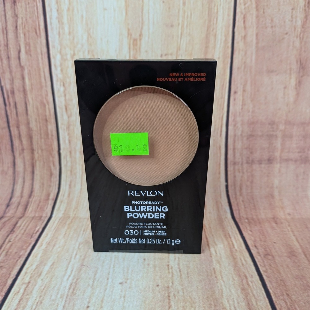 Revlon Photoready Blurring‎ Powder 030 Medium Deep